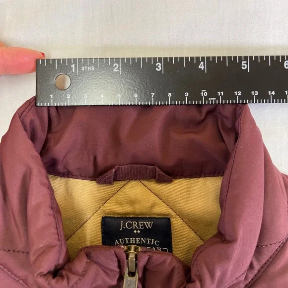J.Crew Quilted Vest Burgundy Full Zip Pockets Women's Size M Authentic Outerwear - Picture 9 of 16